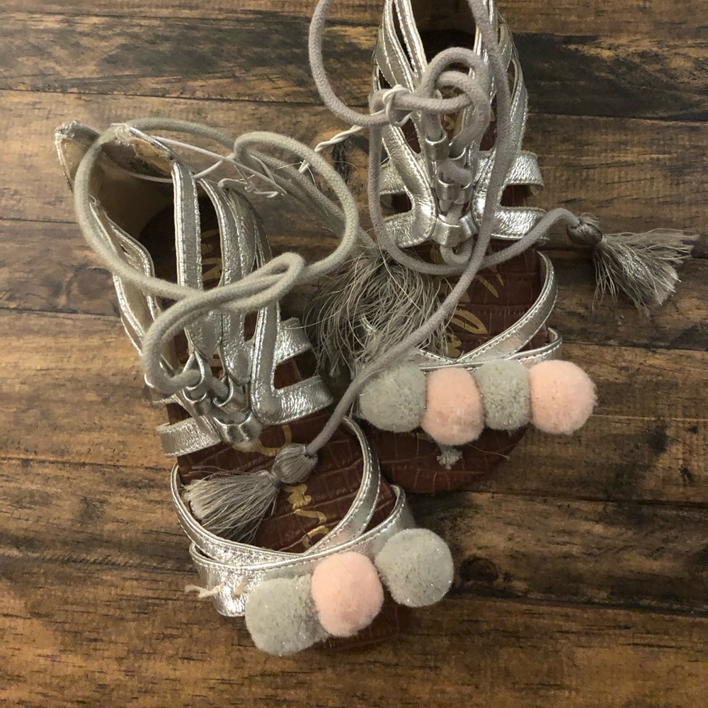Sam Edelman Pompom sandals